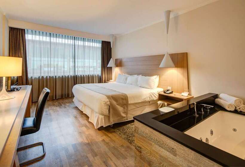 Hotel Wyndham Concepcion Pettra