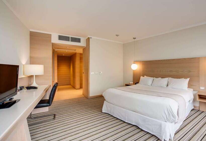 Hotel Wyndham Concepcion Pettra