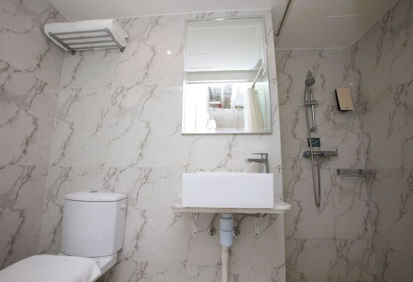 Mini Hotel Causeway Bay