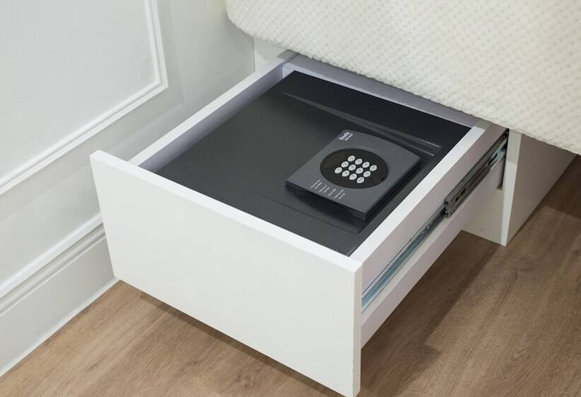 Mini Hotel Causeway Bay