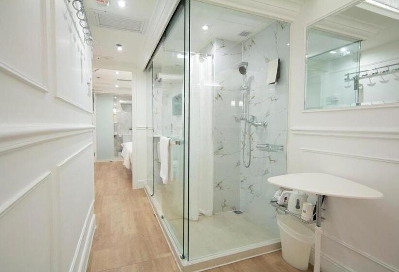 Mini Hotel Causeway Bay