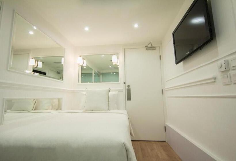 Mini Hotel Causeway Bay