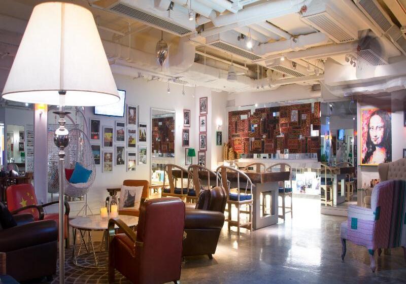 Mini Hotel Causeway Bay