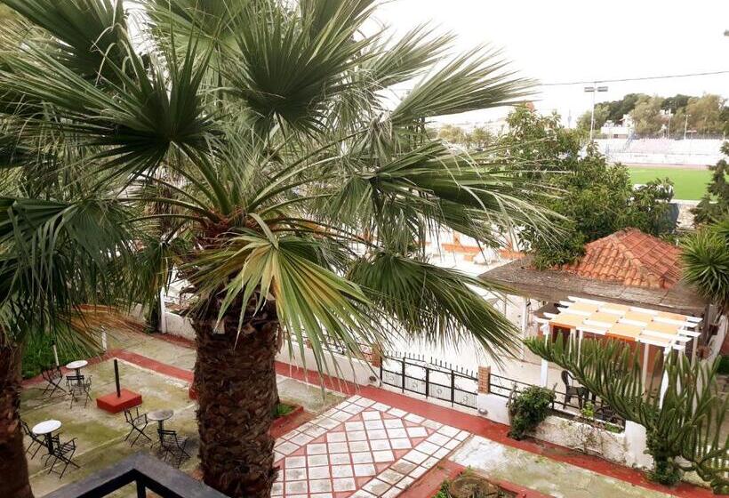 Miranta Hotel   Apartments & Studios