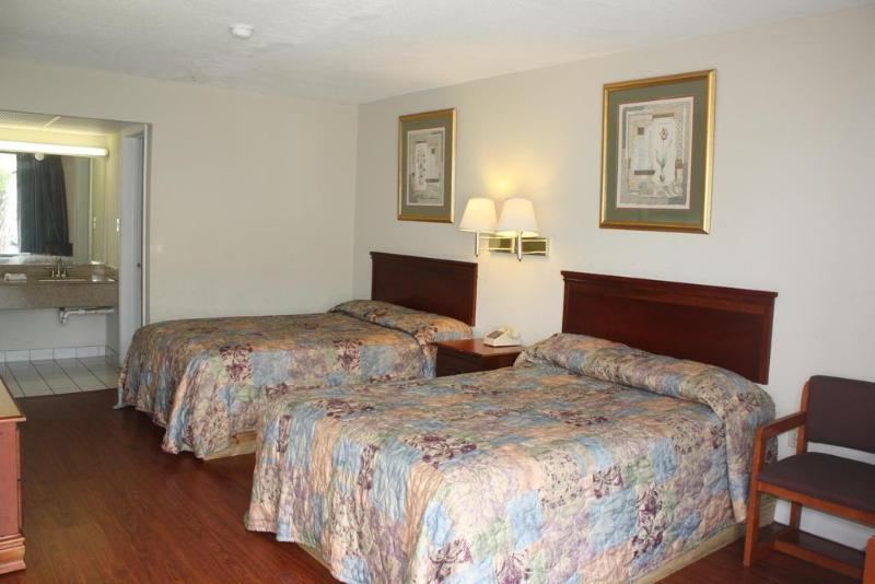 Мотель Gateway Inn Savannah