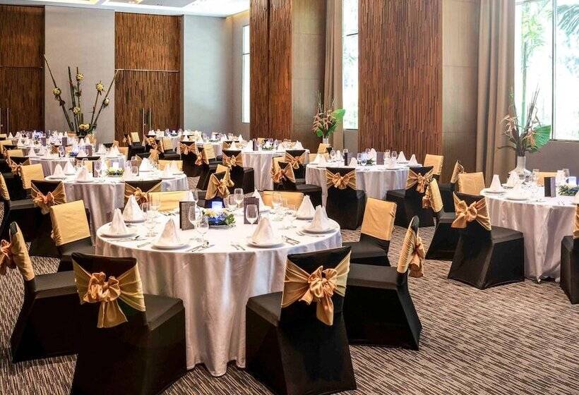 Novotel Phuket Kamala Beach