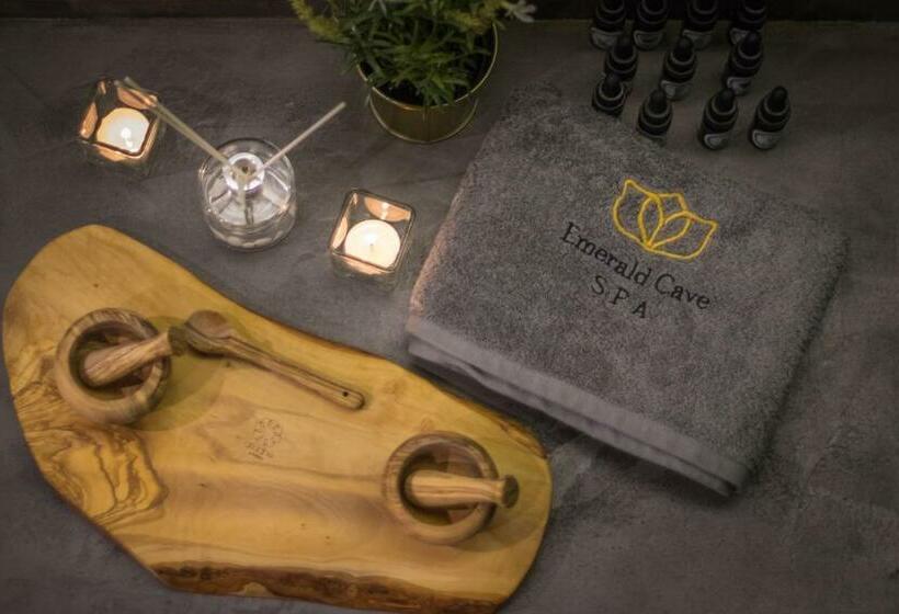 Ntinas Filoxenia Hotel & Spa