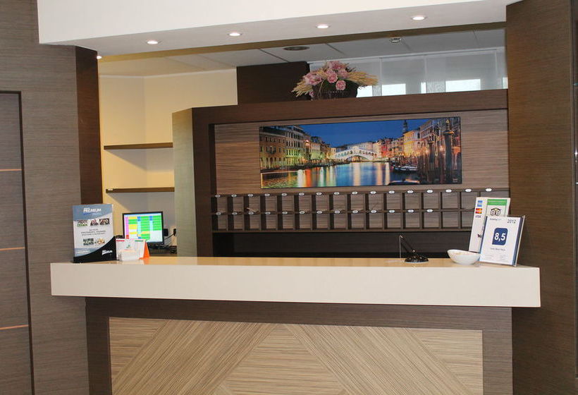 מוטל Elysium Hotel Raya