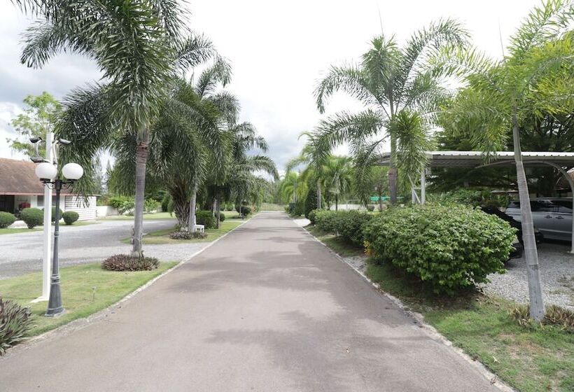 Tai Pan Resort And Condominium