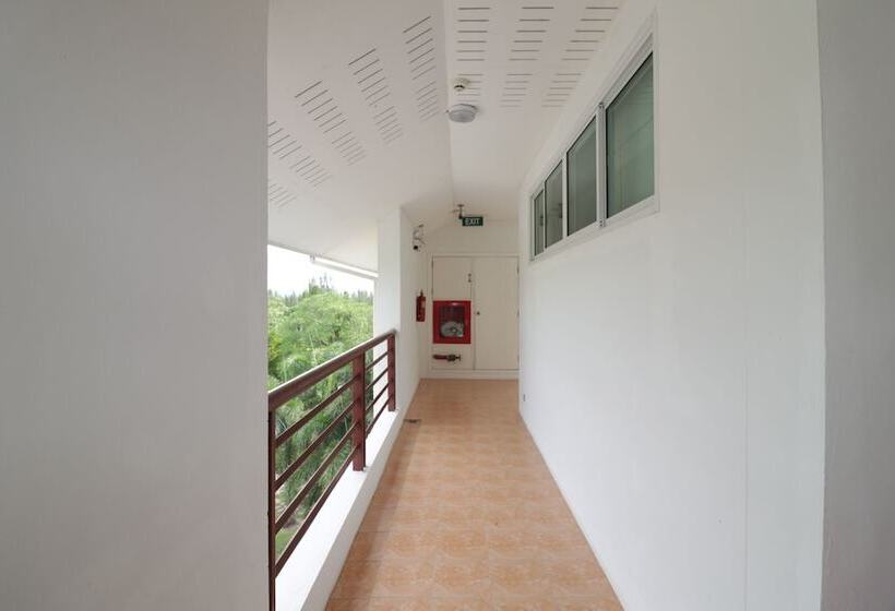 Tai Pan Resort And Condominium