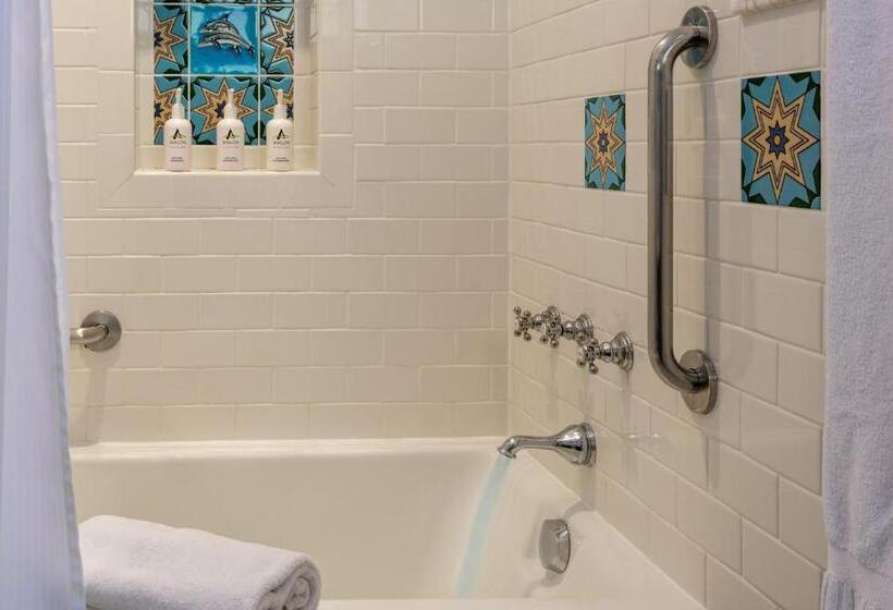 The Avalon Hotel In Catalina Island