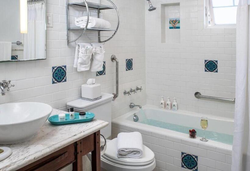 The Avalon Hotel In Catalina Island