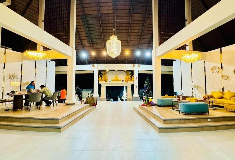 The Briza Beach Resort, Samui Sha Plus