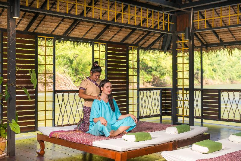 منتجع The Float House River Kwai