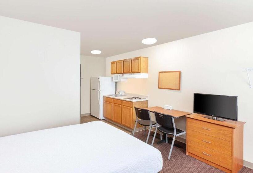 Woodspring Suites Sioux Falls