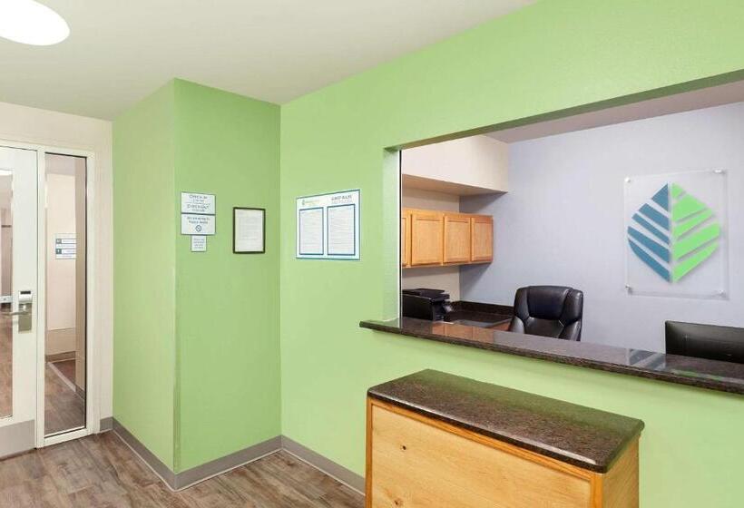 Woodspring Suites Sioux Falls