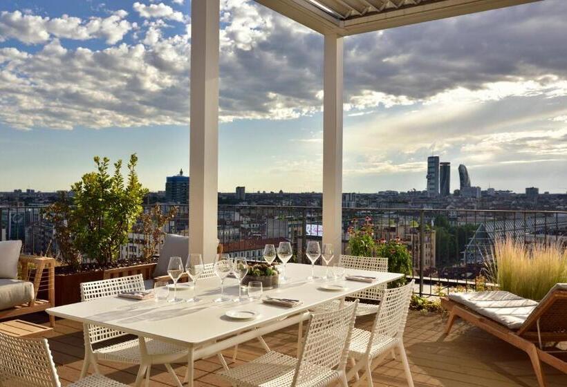 Отель Milano Verticale | Una Esperienze