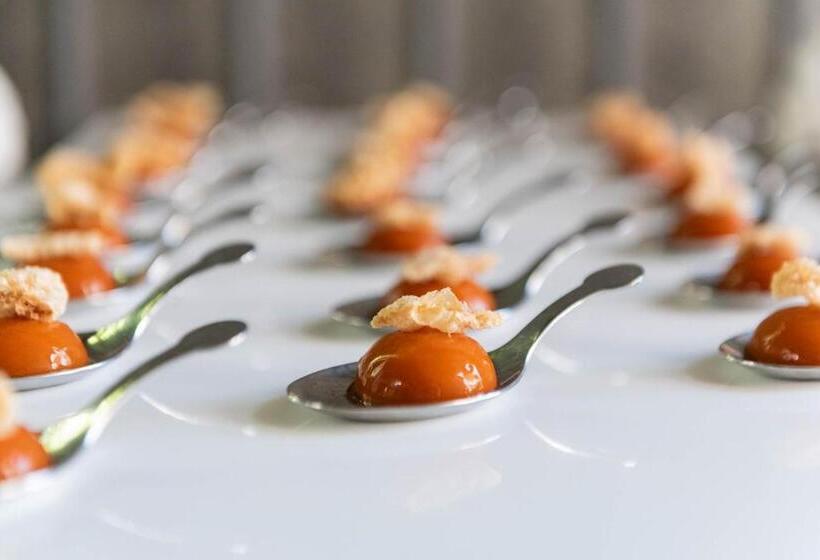 Отель Milano Verticale | Una Esperienze