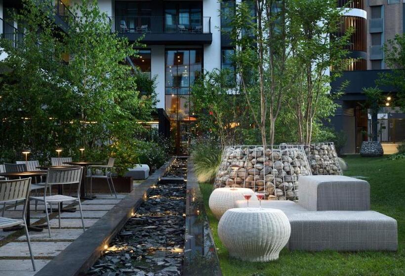 Отель Milano Verticale | Una Esperienze