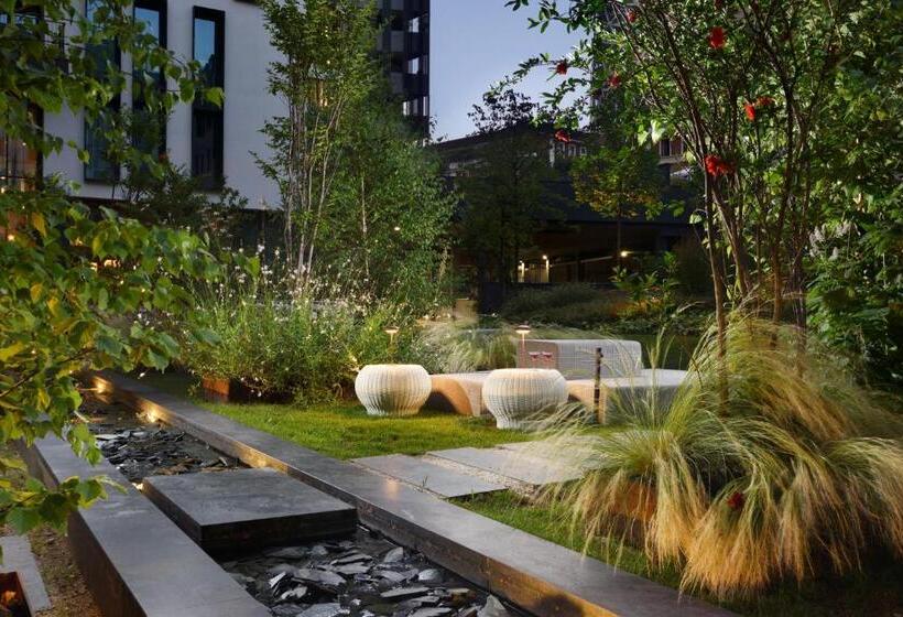 Отель Milano Verticale | Una Esperienze