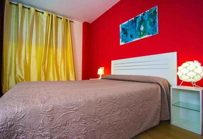 Apartamentos 16:9 Playa Suites