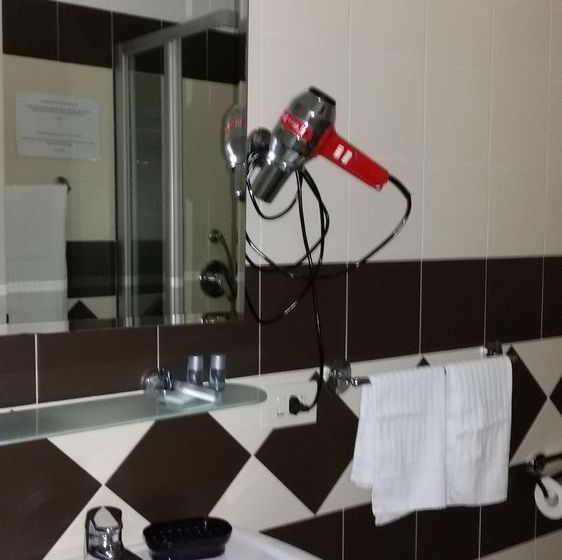 تختخواب و صبحانه Bed&Breakfast I Tre Pupazzi