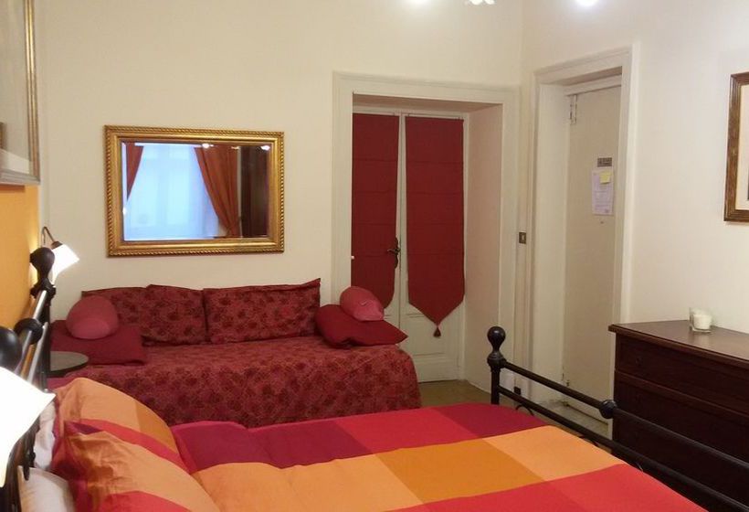 تختخواب و صبحانه Bed&Breakfast I Tre Pupazzi