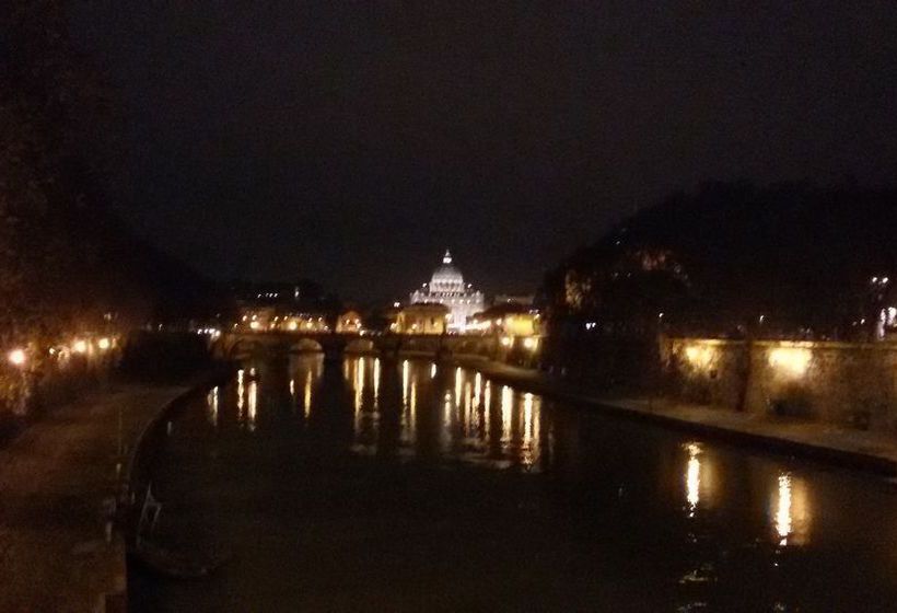 تختخواب و صبحانه Bed&Breakfast I Tre Pupazzi