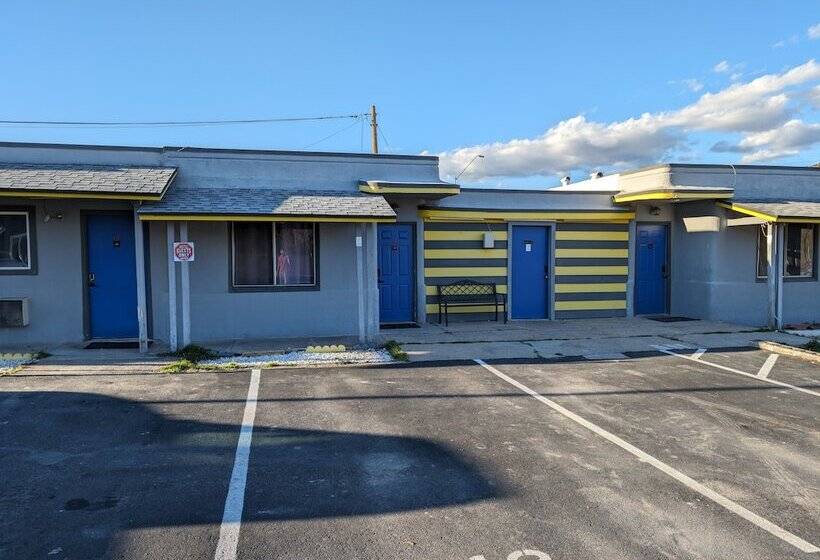 Belle Aire Motel