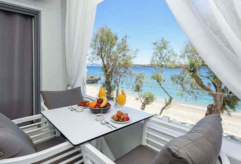 Blue Waves Suites & Apartments   To Kyma