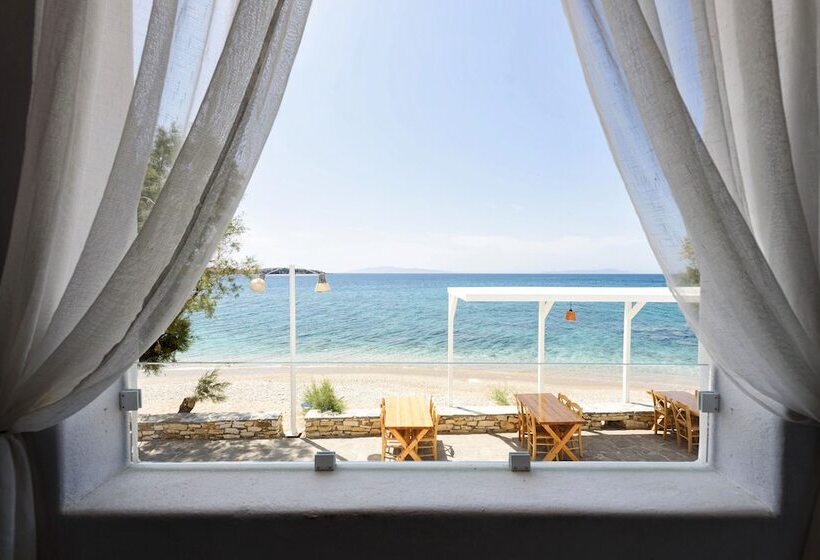 Blue Waves Suites & Apartments   To Kyma