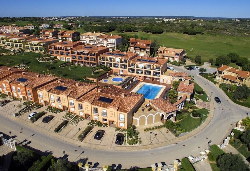 리조트 Boavista Golf & Spa Bela Colina Village