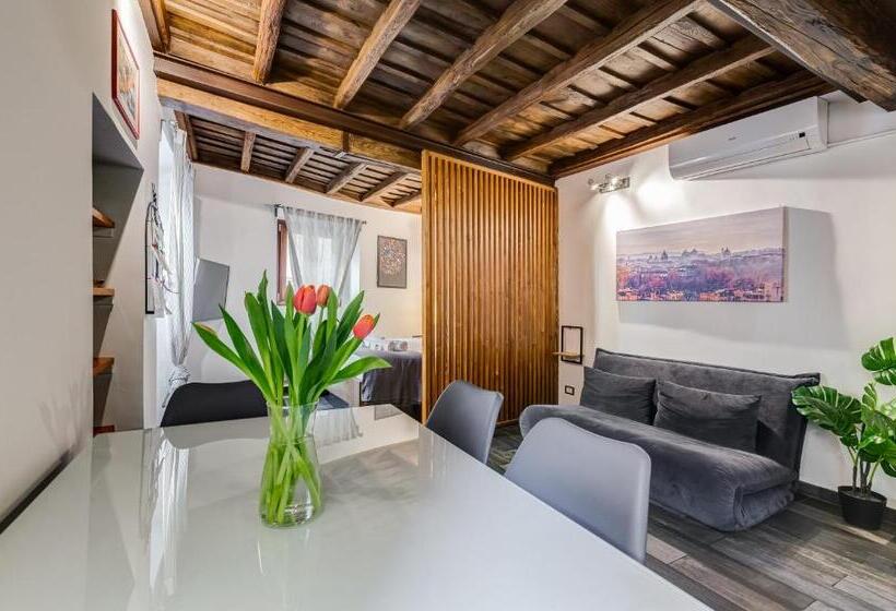 Chiavari Apartment