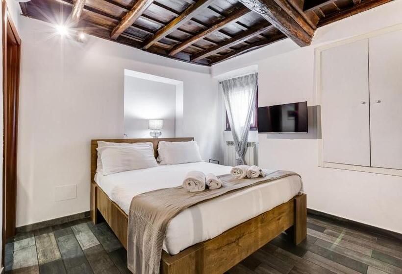 Chiavari Apartment