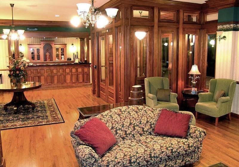 Country Inn & Suites By Radisson, St Charles Historic District