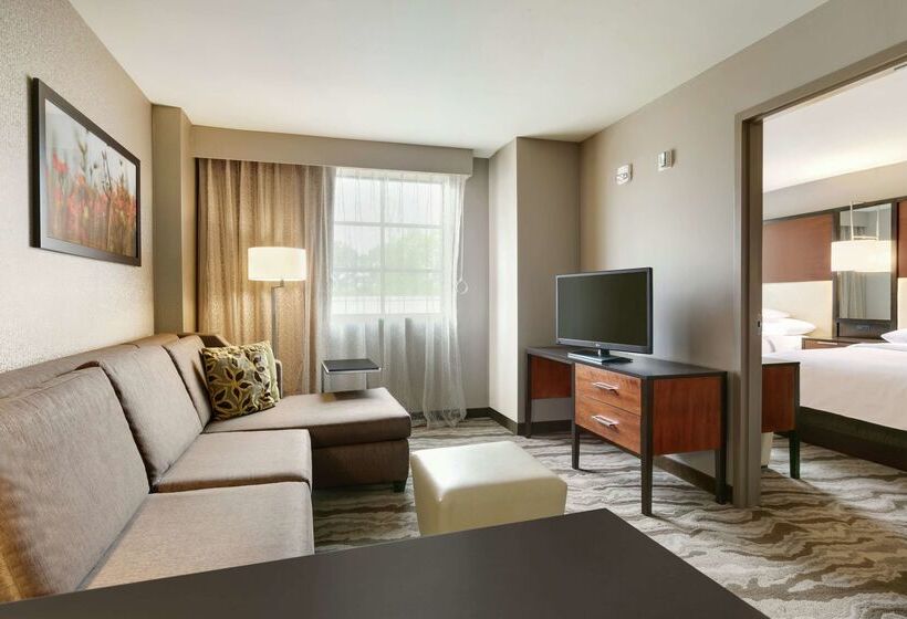 Embassy Suites Chattanooga / Hamilton Place