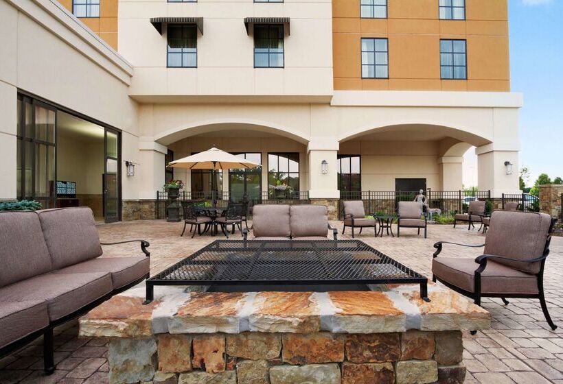 Embassy Suites Chattanooga / Hamilton Place