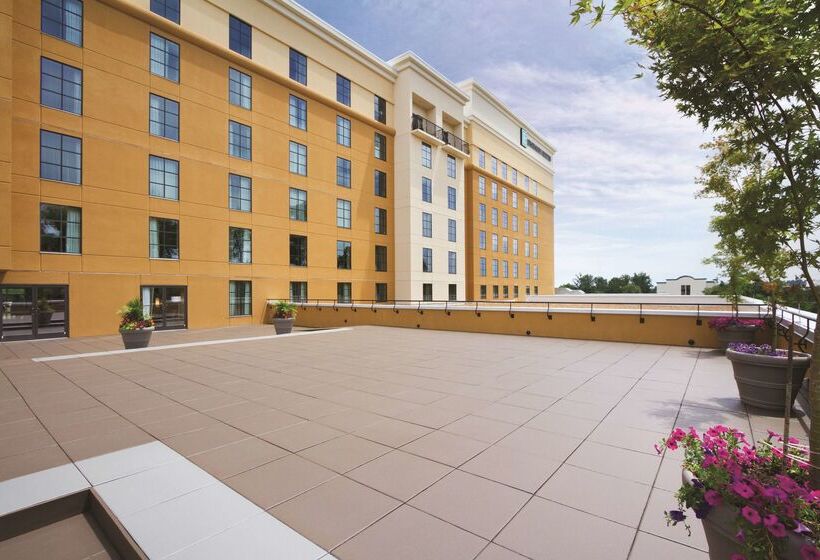 Embassy Suites Chattanooga / Hamilton Place