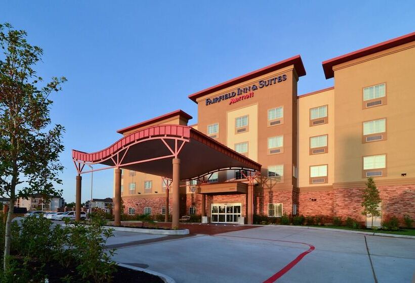 Fairfield Inn And Suites By Marriott North Spring