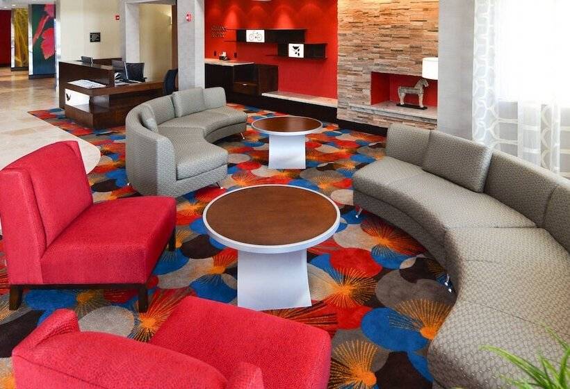 Fairfield Inn And Suites By Marriott North Spring