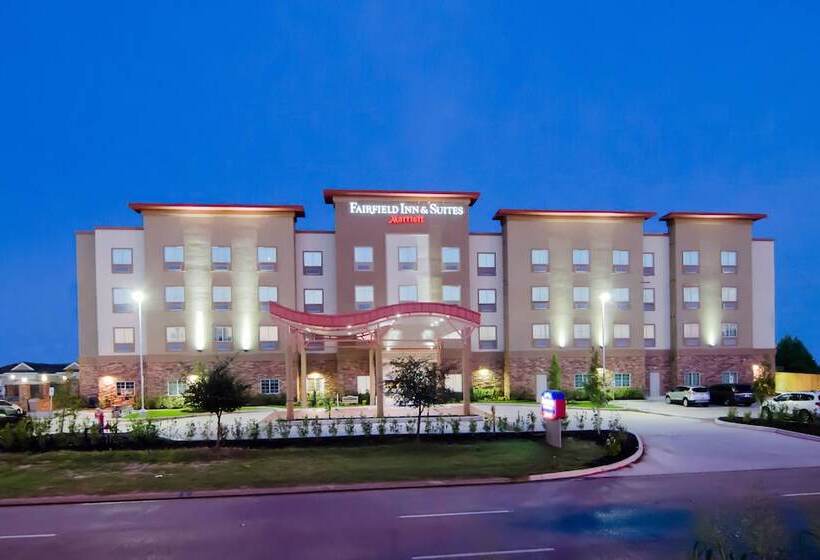 Fairfield Inn And Suites By Marriott North Spring