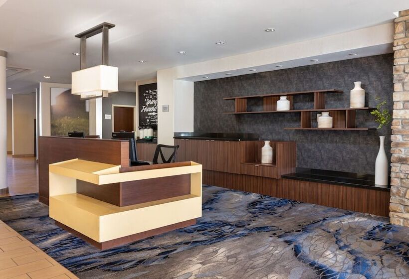 Fairfield Inn & Suites By Marriott Smithfield