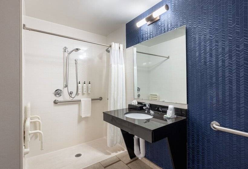 Fairfield Inn & Suites By Marriott Smithfield