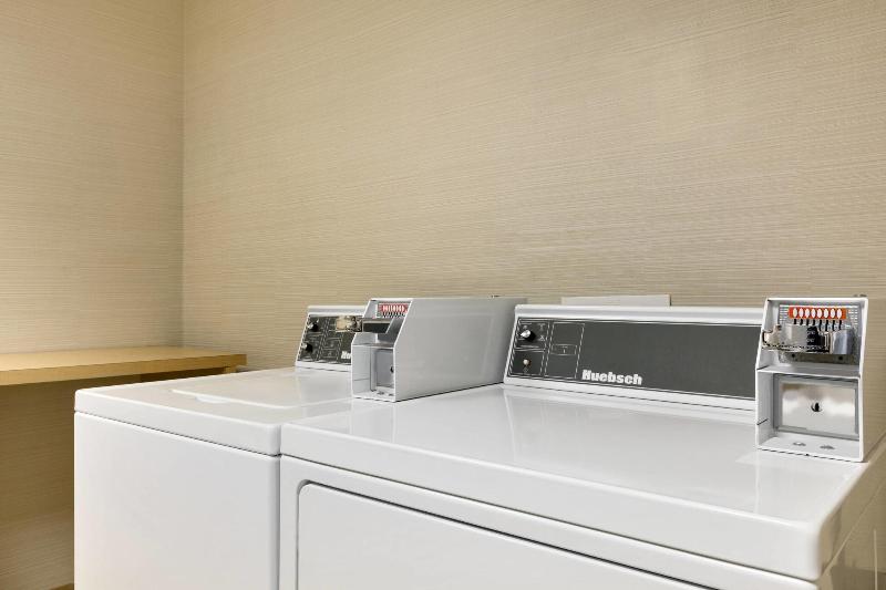 Fairfield Inn & Suites By Marriott Smithfield