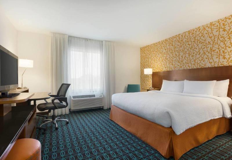 Fairfield Inn & Suites By Marriott Smithfield