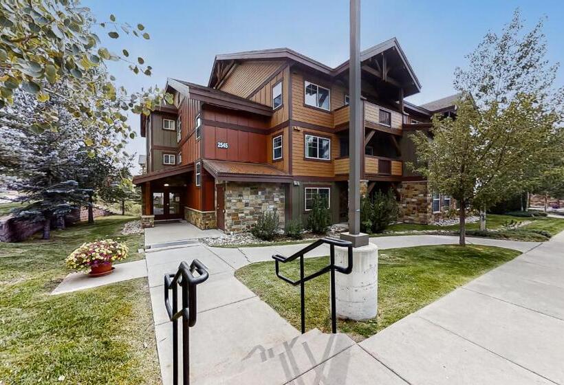 First Tracks By Steamboat Resorts