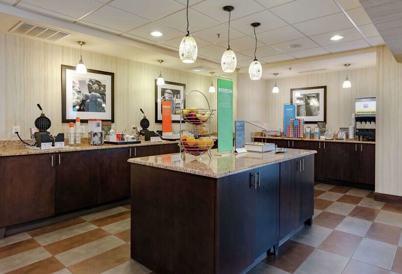 Hampton Inn & Suites Adairsvillecalhoun Area