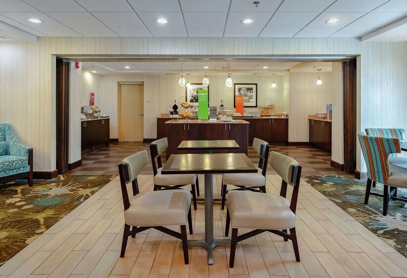 Hampton Inn & Suites Adairsvillecalhoun Area