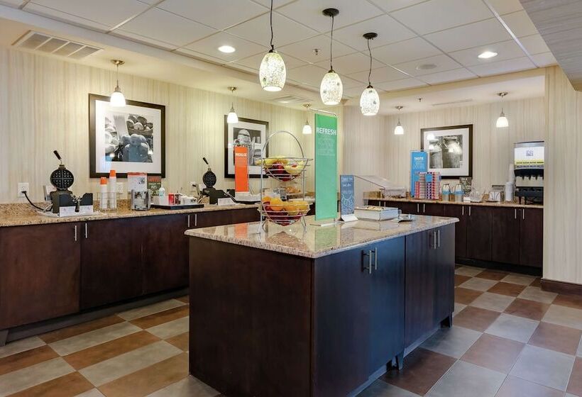 Hampton Inn & Suites Adairsvillecalhoun Area