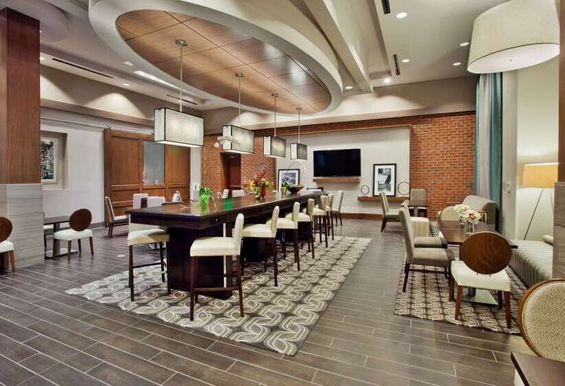 Hampton Inn & Suites Chapel Hillcarrboro/downtown